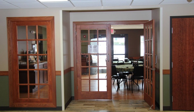 Green Acres Hotel
