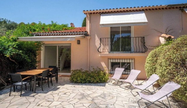 Green and quiet house, terrace and swimming pool/6personnes - Biot