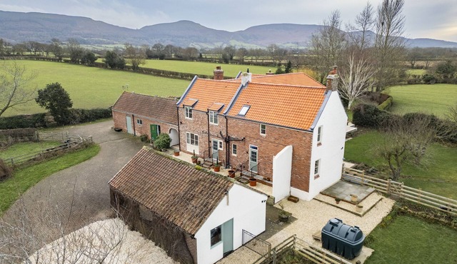 Green Balk Cottage, Great Broughton, Yorkshire