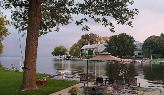 Green Bay Waterfront Home