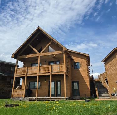 Green Bear Cabin