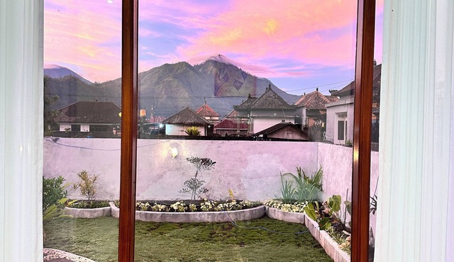 Green Caldera Estate