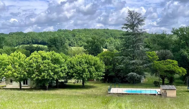 Green cocoon with private swimming pool