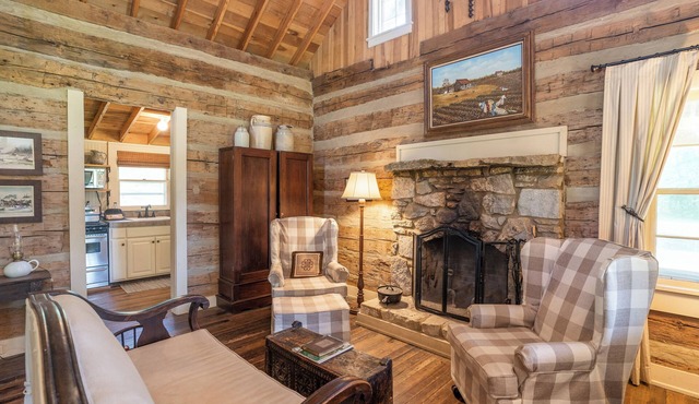 Green Frog Farm Cabins