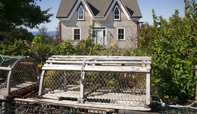 GREEN GABLES Captain`s Cabin