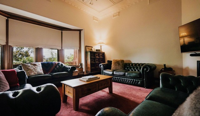 Green Gables King Suite