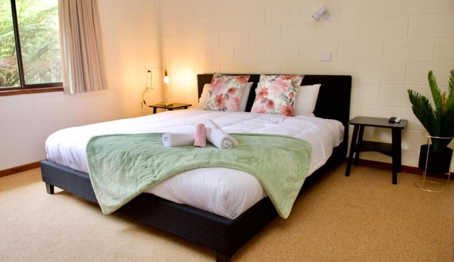 Green Gables Motel in Warburton