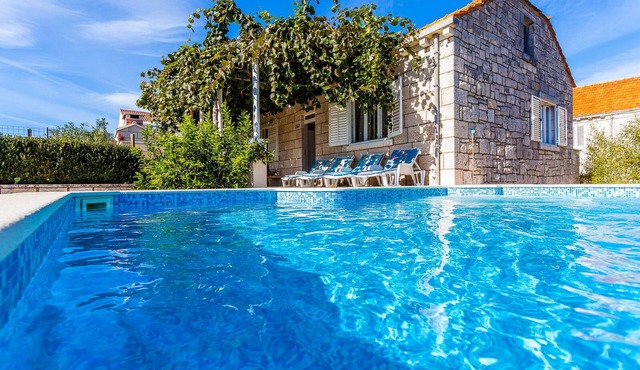 Green Garden House