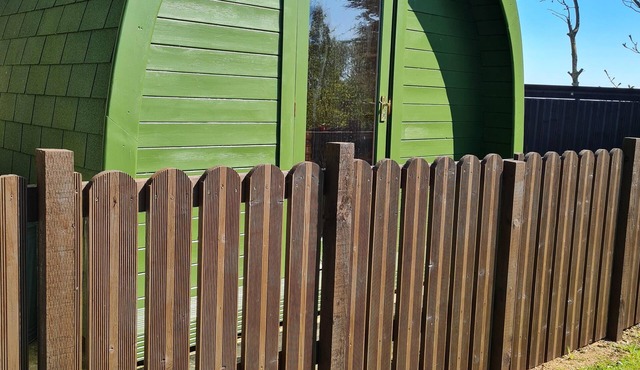 Green Haven Glamping Pod Barn Owl