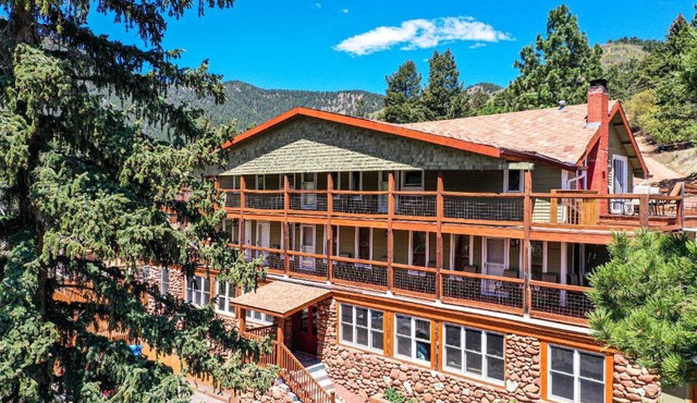Green Mountain Falls Lodge