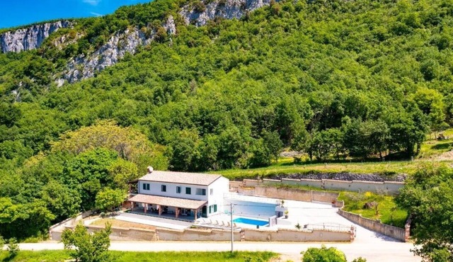 Green Oasis Villa Kristina