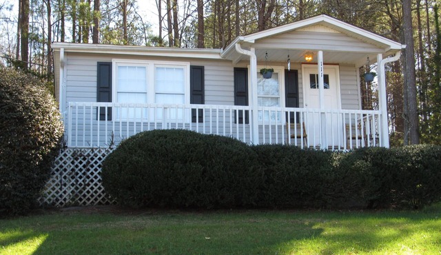 Green Pond Landing Cozy Cottage. Boat parking, Pet Permitted