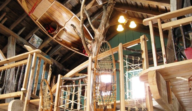 Green, unique, comfortable, open loft cabin