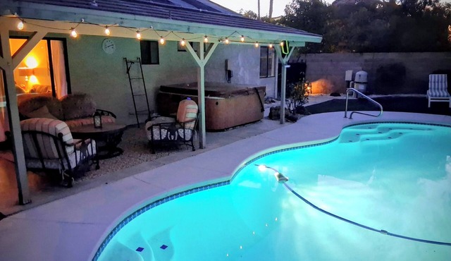 Green Valley HENDERSON 3 Bdrm,2 BA, POOL/SPA home, 10 miles from the strip