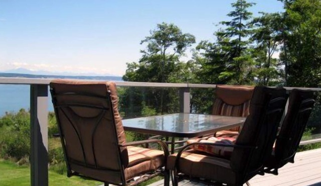 Greenbank Getaway - Sunlit 2 Bedroom Retreat