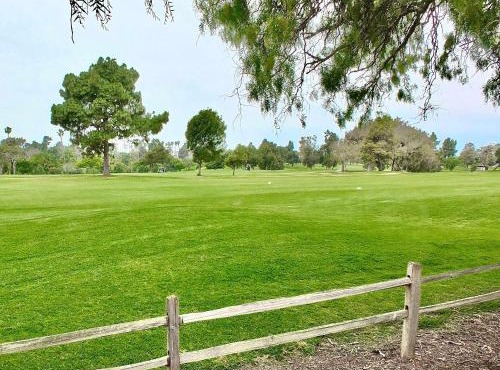 Greenbelt Guesthouse - Unlimited Peace & Privacy Golf Bowling Green & More