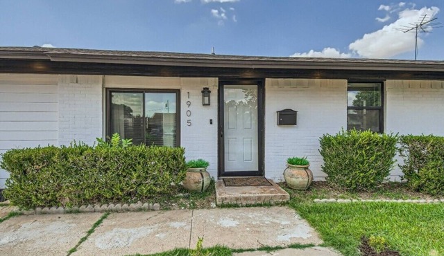 Greenbrook in Carrollton Charm