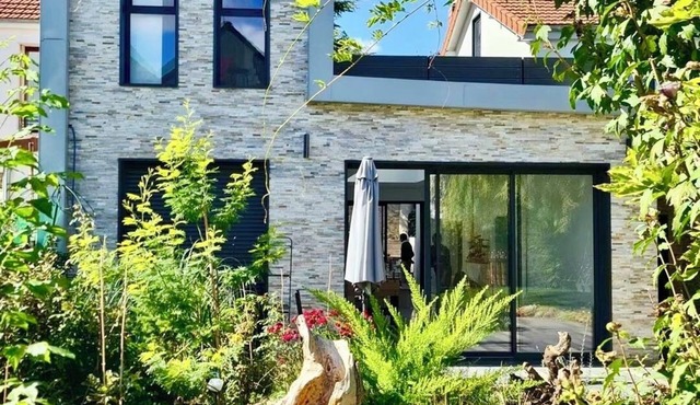 Greenery House near Paris