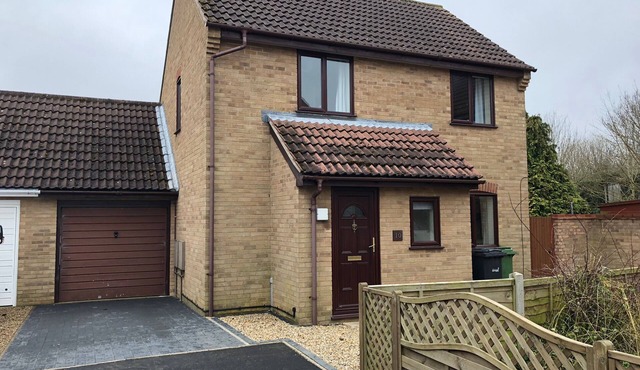 Greenfields House - 3 bedroom detached house