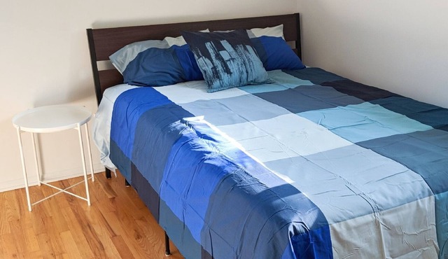 Greenlake, private home + yard