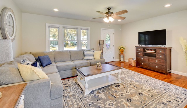 Greenville Vacation Rental - 3 Mi to Downtown!