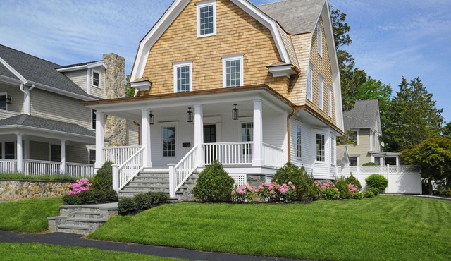 Greenwich proper /Brand new/ Walk to town/ long term welcome