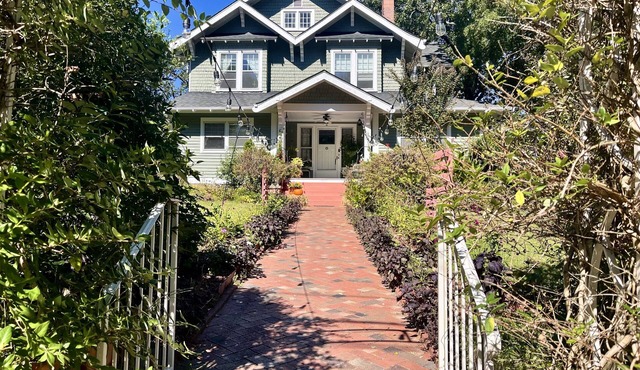 Greenwood Bed & Breakfast