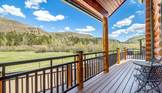 Greer Meadow View Cabin (Cabin 172)