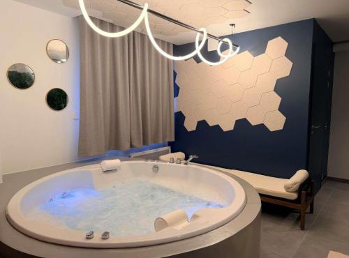 Greet Hotel Brest Aéroport