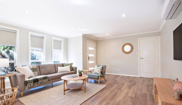 Grevillea Court - Close to Zoo, Firepit & BBQ