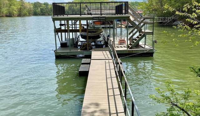 Grey Goose on Lake Lanier with Deep Water Dock