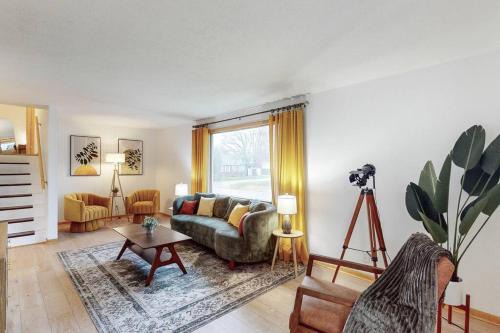 Gridiron Getaway-Where Families and Fans Unite