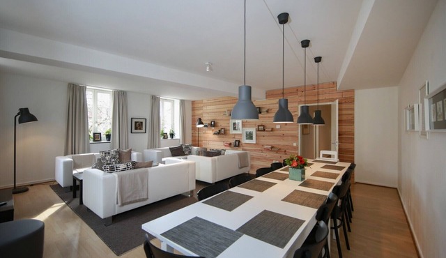 grimm 160m2 city center 3br 3bth