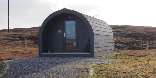 Grimsay Glamping, North Uist - Pod Glas