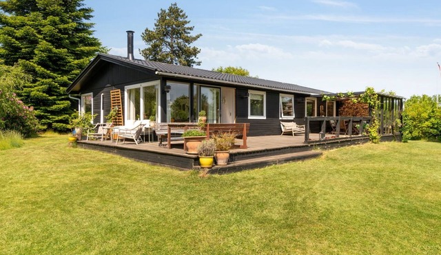 "Gritt" - 800m from the sea by Interhome