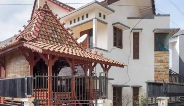 Griya Sarah Backpacker Homestay by Bias