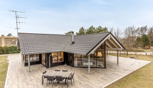 "Groa" - 50m from the sea by Interhome