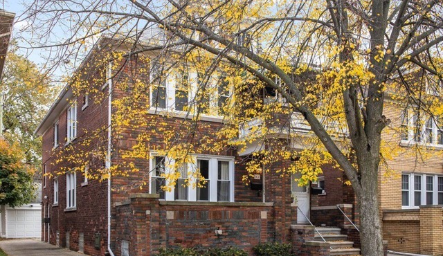 Grosse Pointe Park Charmer