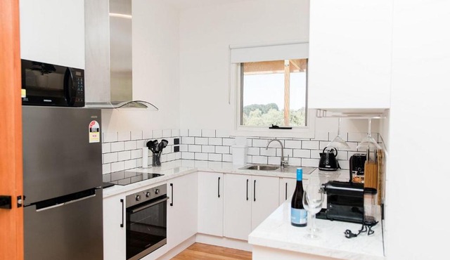 Grossmans Pavillion Getaway