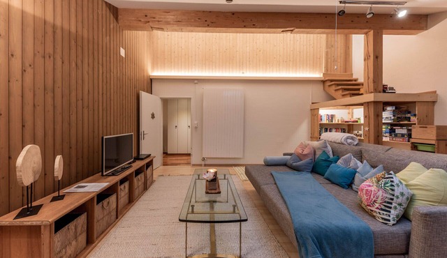Grosszügige Dachwohnung mit Sauna und Blick auf die Churfirsten