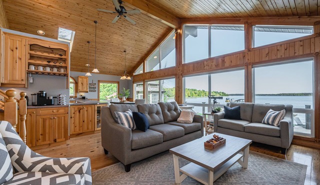 Grotto Escape: Unwind at Cameron Lakehouse