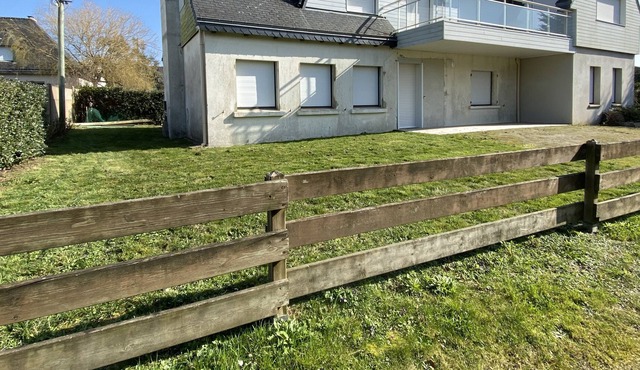 ground floor, quiet, 150m from the beach, disabled access