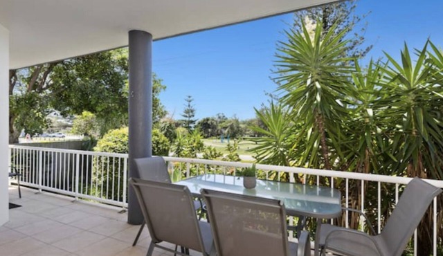 Ground Floor 2Bed Beachfront Apartment, Kingscliff