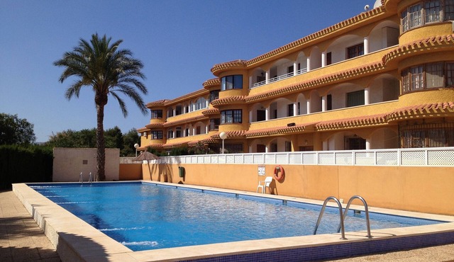 Ground Floor Apartment with 20m private, enclosed key-access-only pool in front