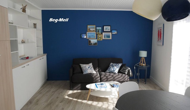 Ground floor apartment classified 2 * 100 meters from the sea