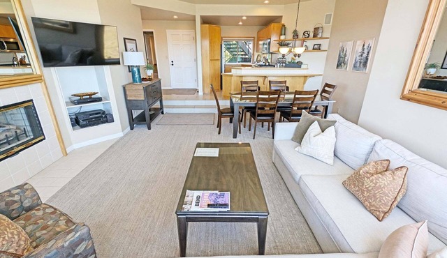 Ground Floor Condo in Bend, OR 2 Bd, 2 Ba 328