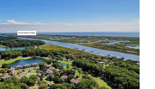 Ground Floor/End Unit on Hole #2 Oyster Bay - Golfers Dream/Family Getaway