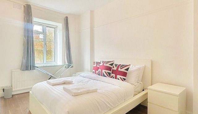 Ground floor Finchley Flat