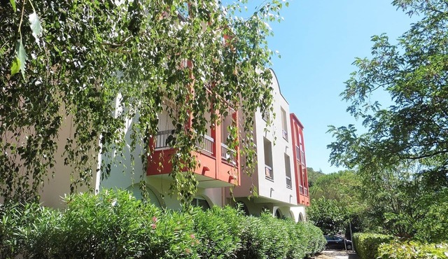 Ground floor studio near town center and thermal baths with Wifi