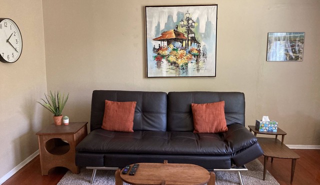 Ground Floor Private Apartment Near Manito Park, Downtown, and Sacred Heart